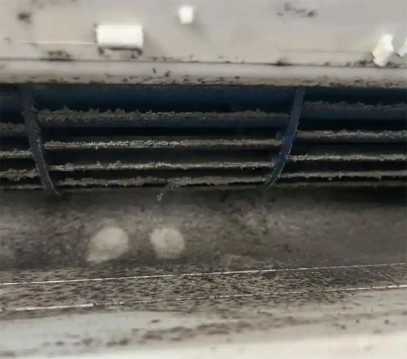 高青空调吹的风有股烧焦味是怎么回事